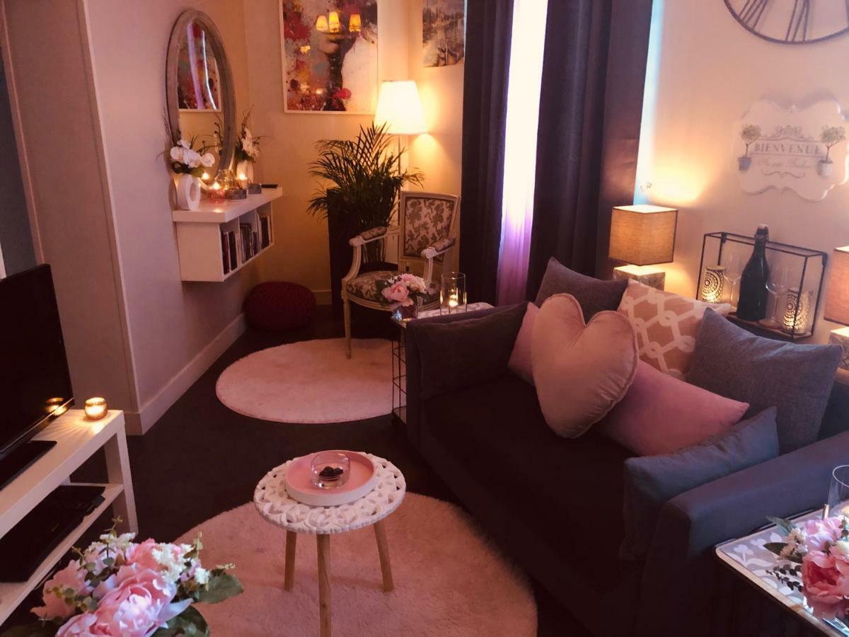 Bienvenue Au Petit Bonheur Apartamento Honfleur Exterior foto
